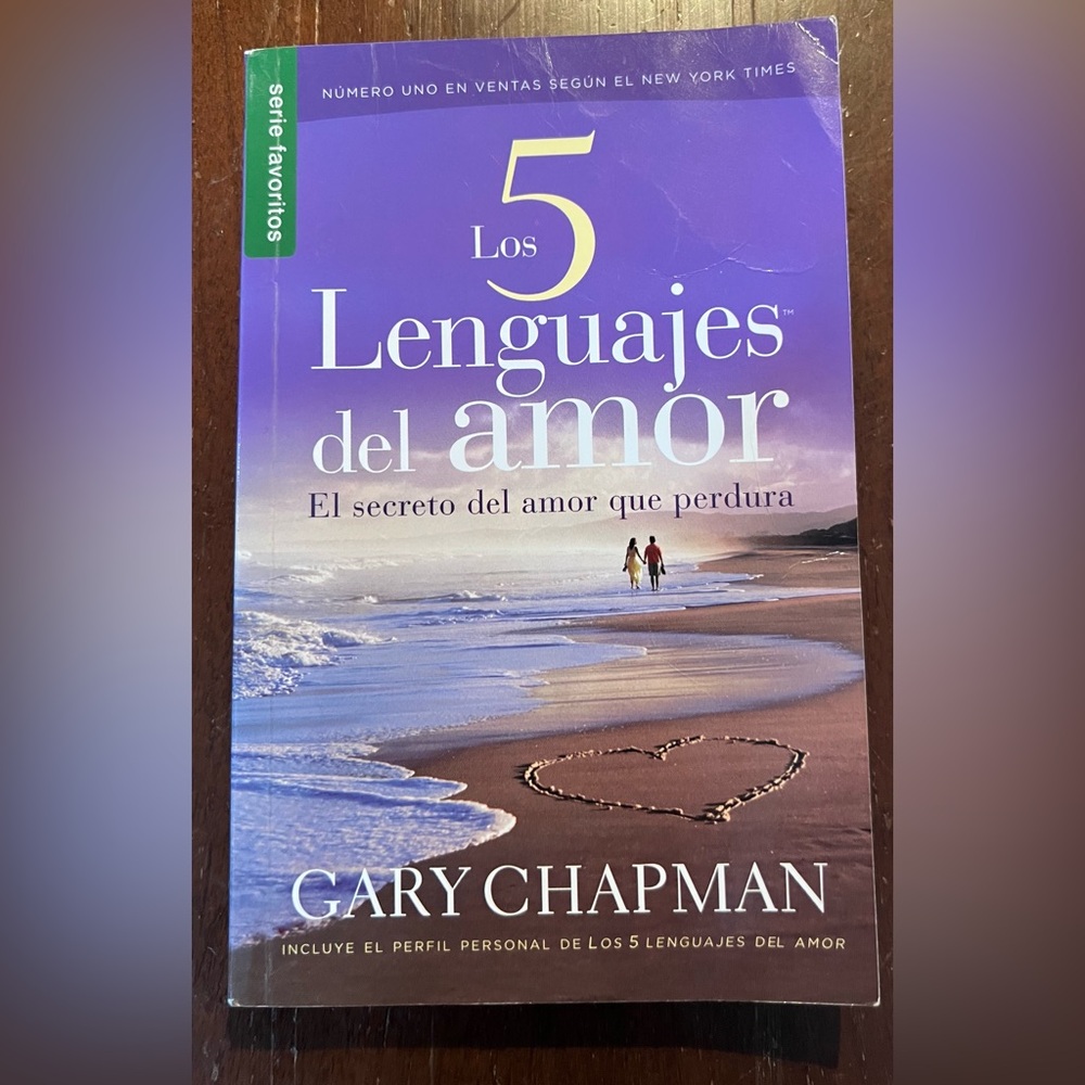 Los 5 Lenguajes del Amor - Gary Chapman (Spanish Paperback)